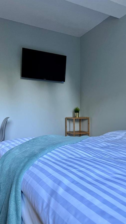 Aparthotel W Dolinie Stawow Zator By Housine Las Eksteriør bilde