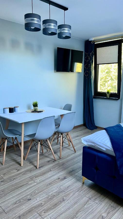 Aparthotel W Dolinie Stawow Zator By Housine Las Eksteriør bilde